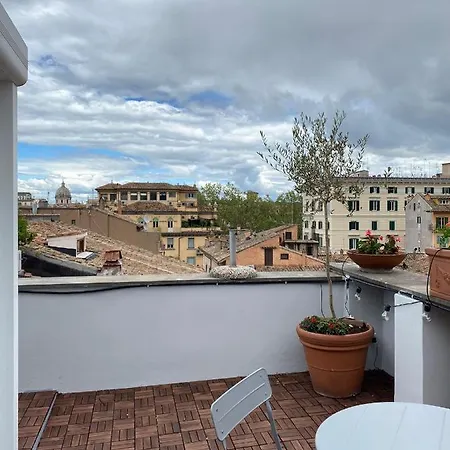 شقة Cinque Attico Panoramico