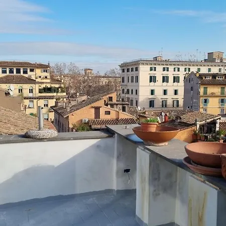 Cinque Attico Panoramico * Rome